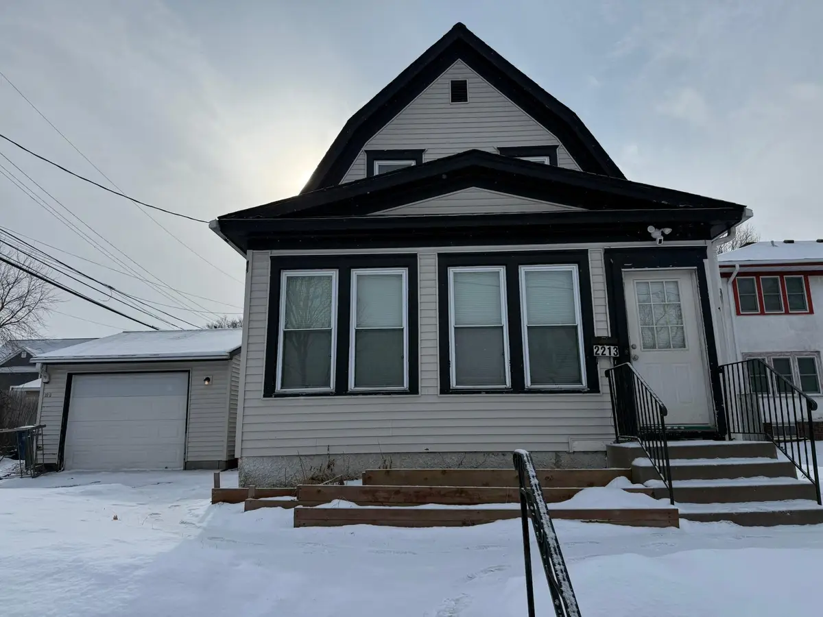 2213 Oak Park Avenue N, Minneapolis, MN 55411 - Image #1