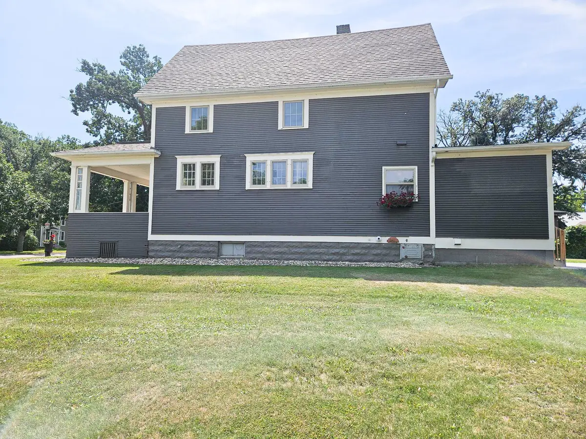 721 Labree Avenue N, Thief River Falls, MN 56701 - #1