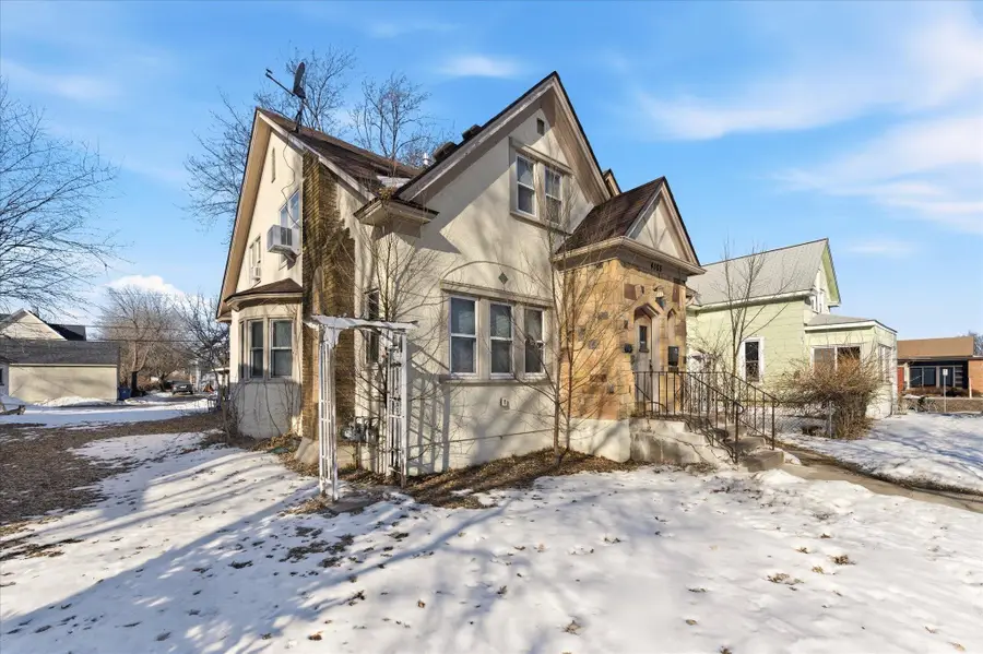 4165 Aldrich Avenue N, Minneapolis, MN 55412 - #3