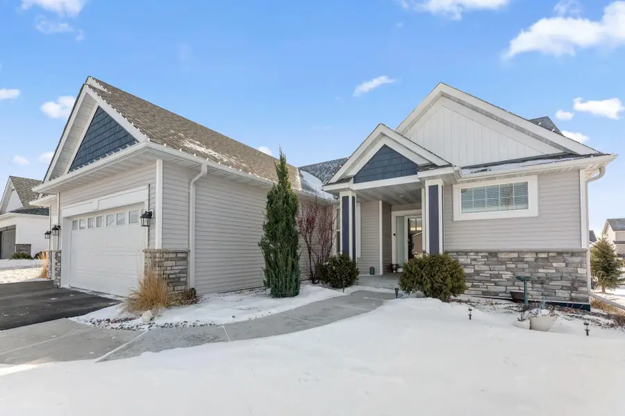 15672 Fairchild Way, Apple Valley, MN 55124 - Image #2
