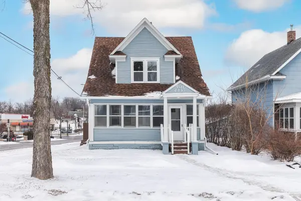 401 Rose Avenue E, Saint Paul, MN 55130