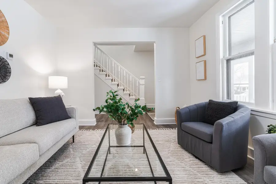 401 Rose Avenue E, Saint Paul, MN 55130 - #3