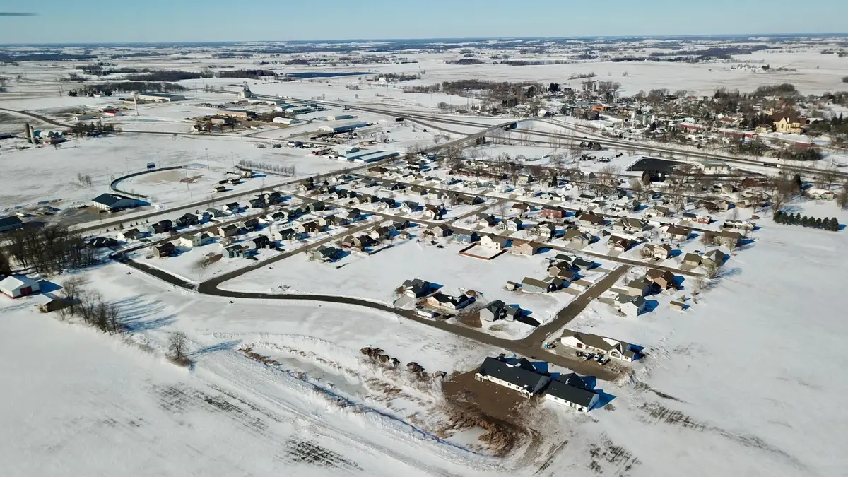 304 E 11th Street Se, Freeport, MN 56336 - Image #1