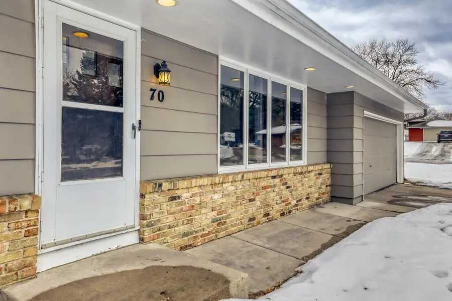 70 W Sandra Lee Drive, Saint Paul, MN 55119 - Image #3