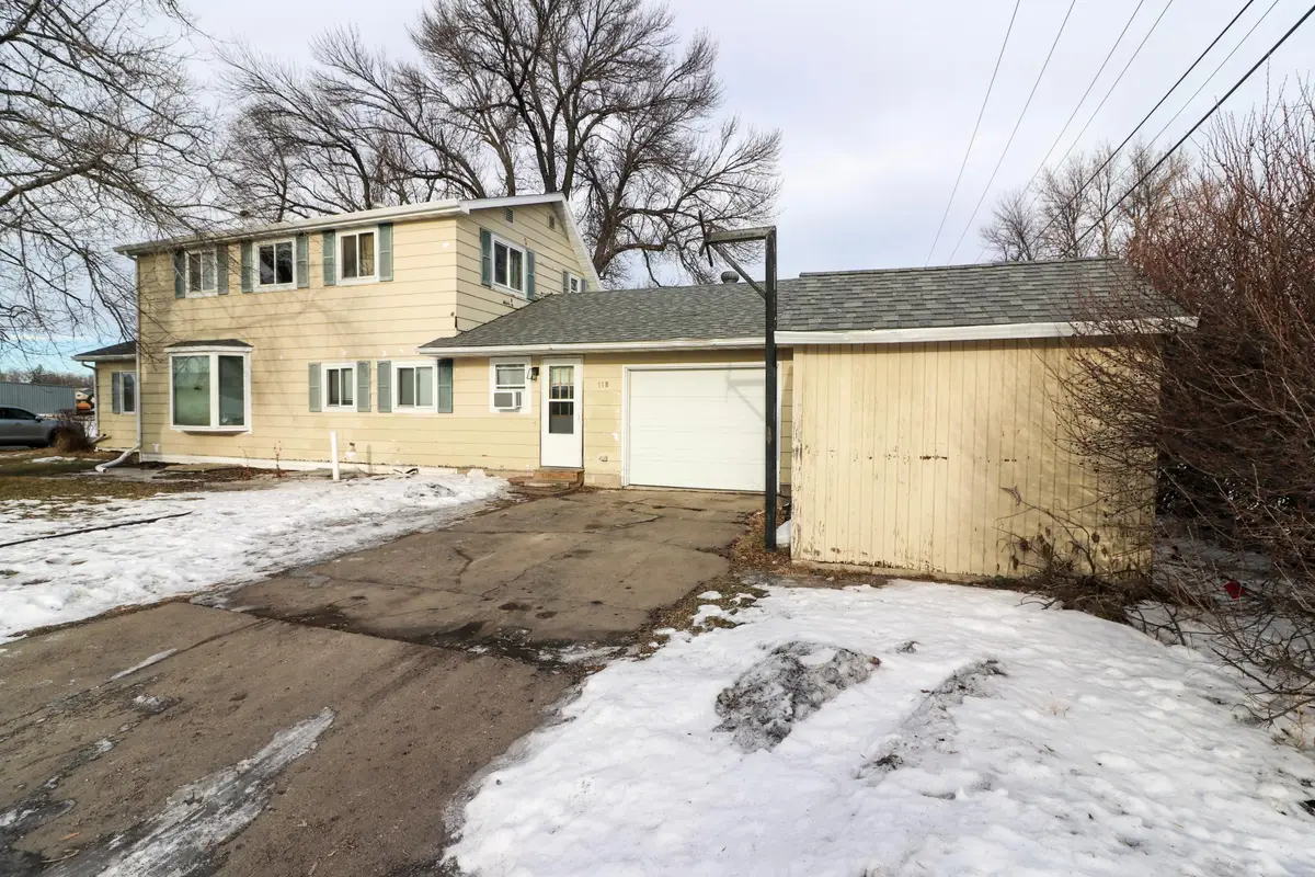 118 2nd Avenue Ne, Mayville, ND 58257 - #1