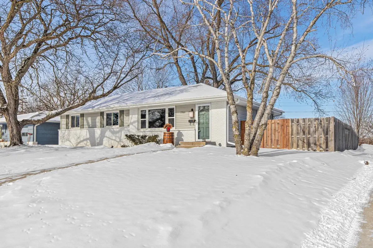 7700 W 13 1/2 Street, Saint Louis Park, MN 55426 - Image #1