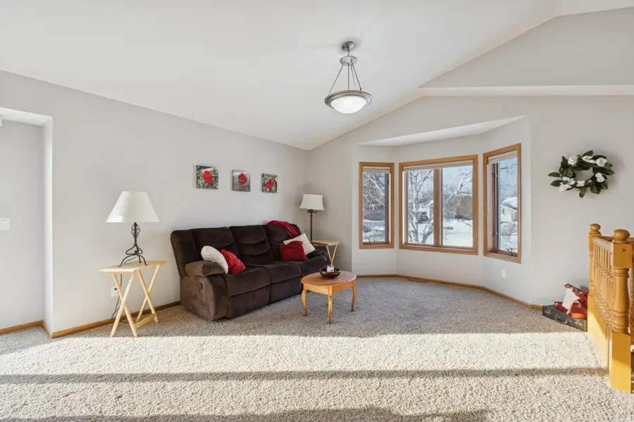 282 Fieldcrest Avenue, Montrose, MN 55363 - Image #2