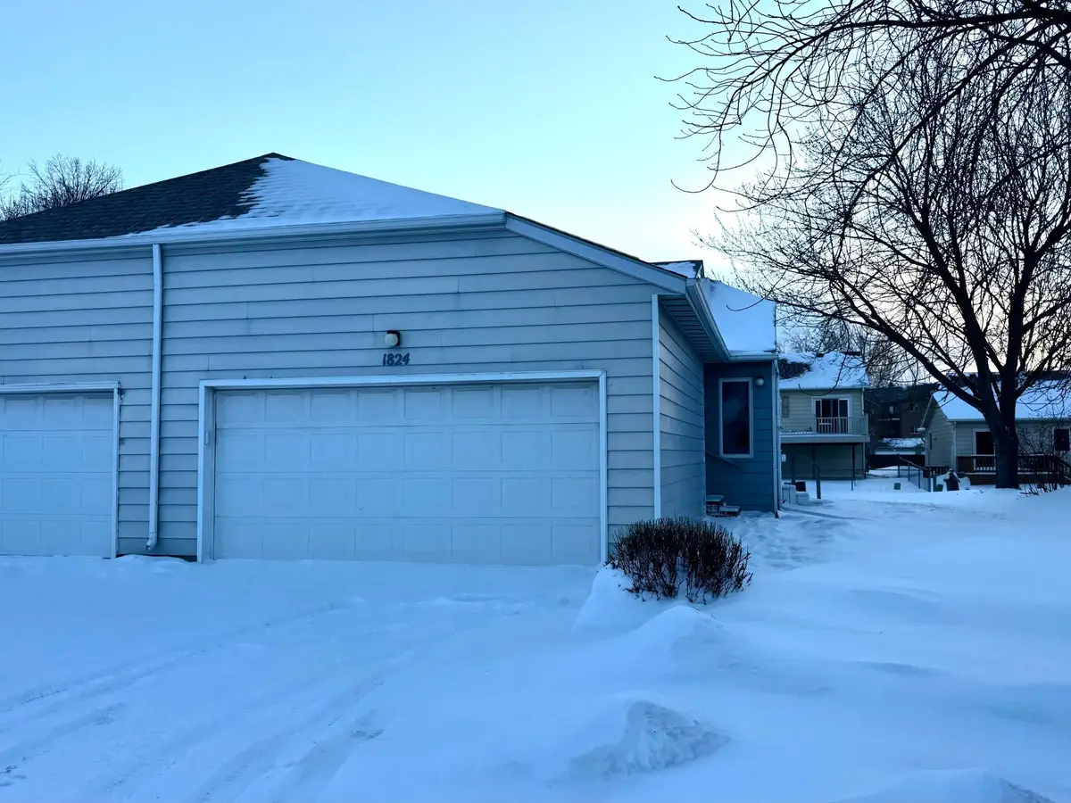 1824 34th Street S, Fargo, ND 58103 - Image #1