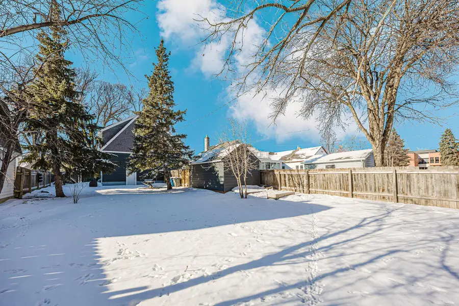 912 11th Street S, Moorhead, MN 56560 - #2