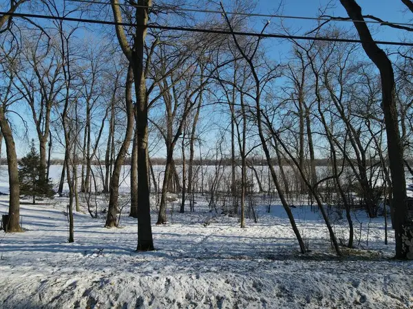 6780 W Shadow Lake Drive, Lino Lakes, MN 55014