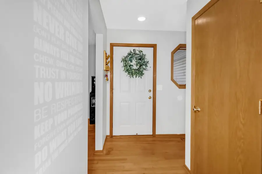 4609 Heather Way N, Oakdale, MN 55128 - Image #3