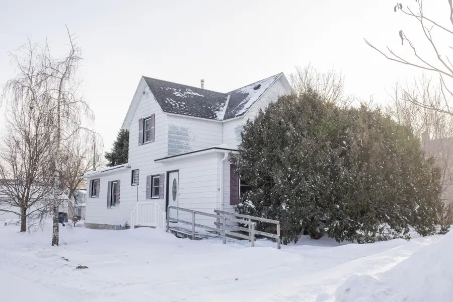 107 W 10th Street, Morris, MN 56267 - Image #3