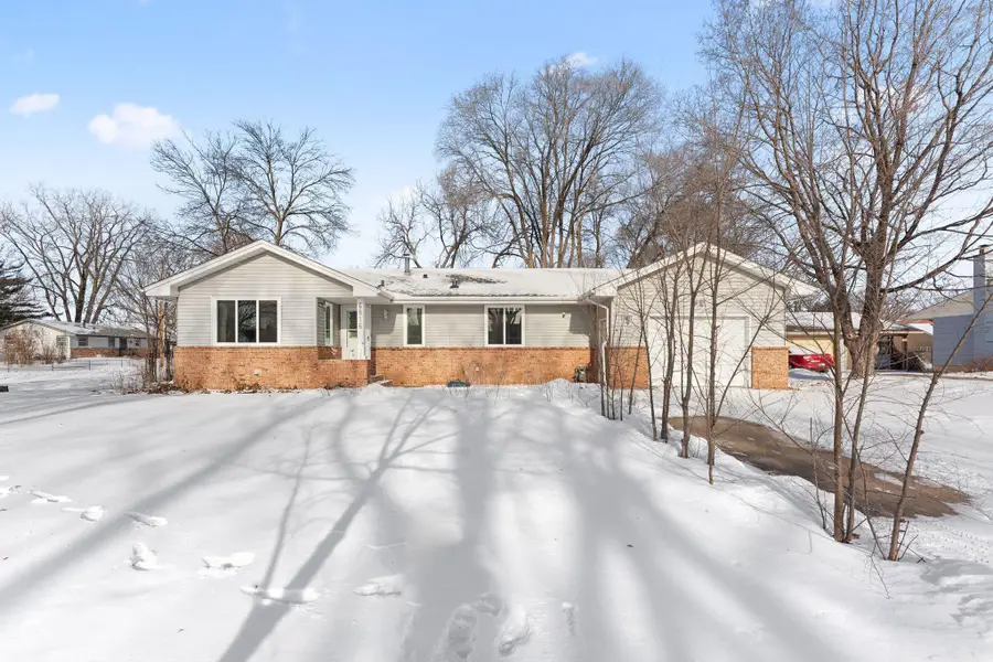 6816 75th Avenue N, Brooklyn Park, MN 55428 - Image #2