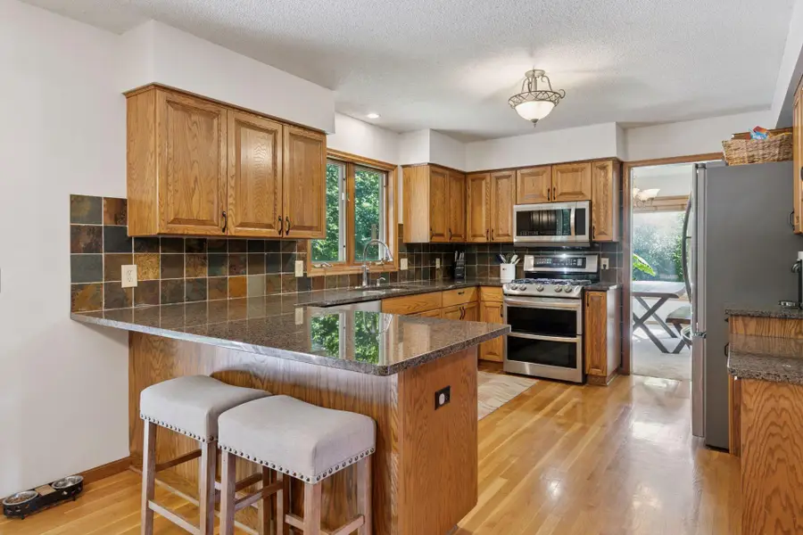 212 Geneva Boulevard, Burnsville, MN 55306 - #3