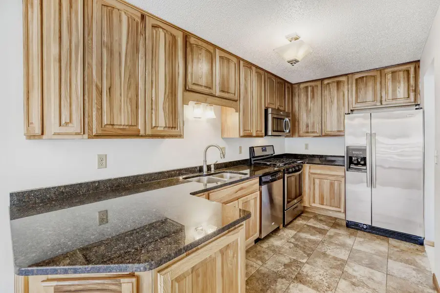 6871 Macbeth Court, Woodbury, MN 55125 - #2