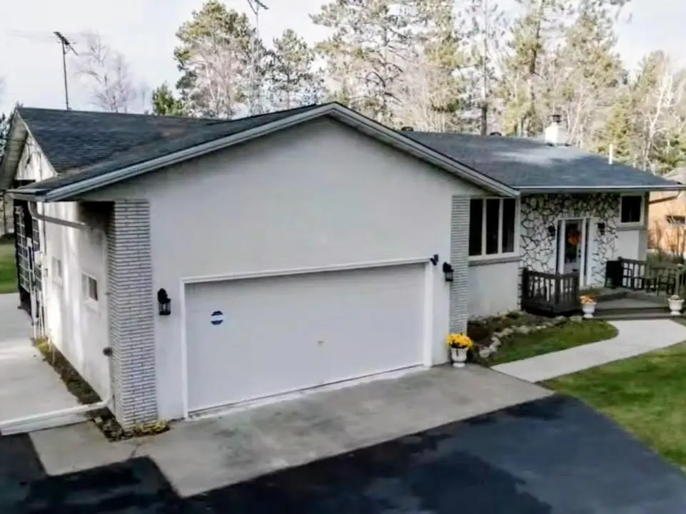 3975 Long Lake Shores Road, Eveleth, MN 55734 - #1