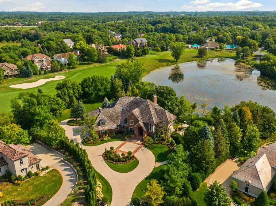 18313 Nicklaus Way, Eden Prairie, MN 55347 - #3