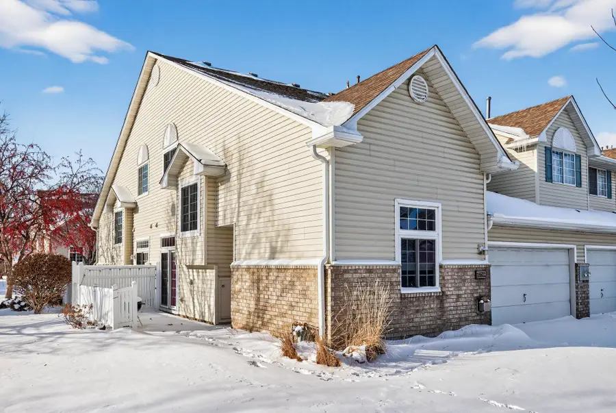 15522 Garnet Way #102, Apple Valley, MN 55124 - Image #2