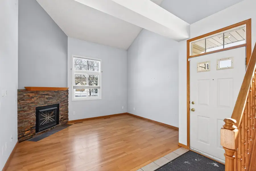 15522 Garnet Way #102, Apple Valley, MN 55124 - Image #3