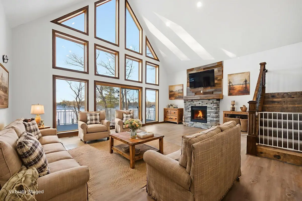 18465 N Lake Lane, Pine City, MN 55063 - #1