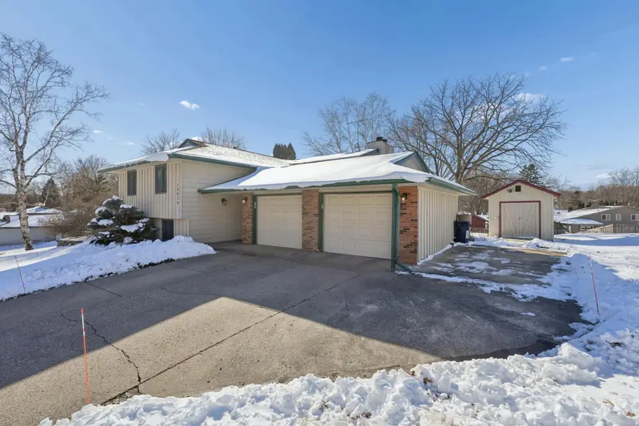 14479 Garland Avenue, Apple Valley, MN 55124 - #2