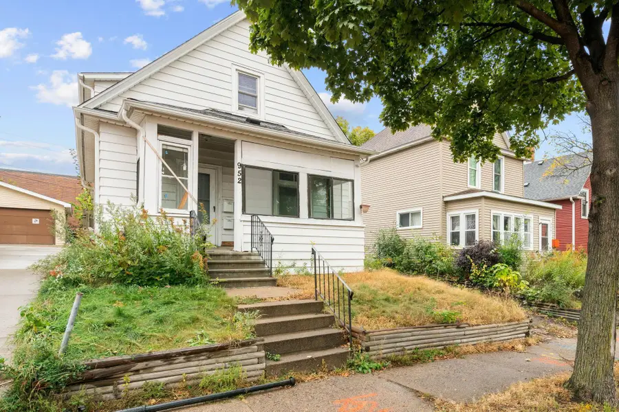 952 Western Avenue N, Saint Paul, MN 55117 - #2