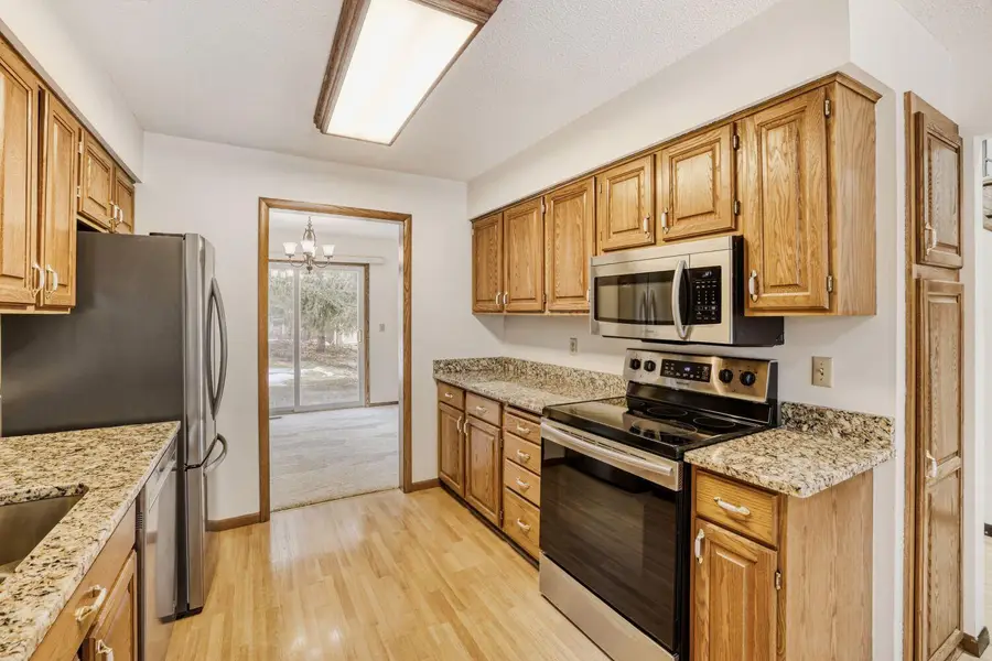 13330 Findlay Way, Apple Valley, MN 55124 - #2