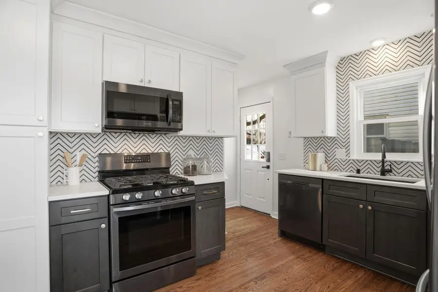 2914 Virginia Avenue S, Saint Louis Park, MN 55426 - Image #2