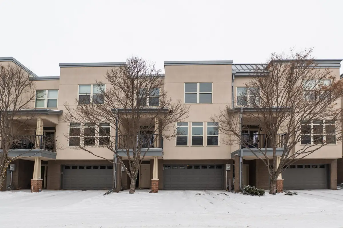 221 1st Avenue Ne #18, Minneapolis, MN 55413 - Image #1