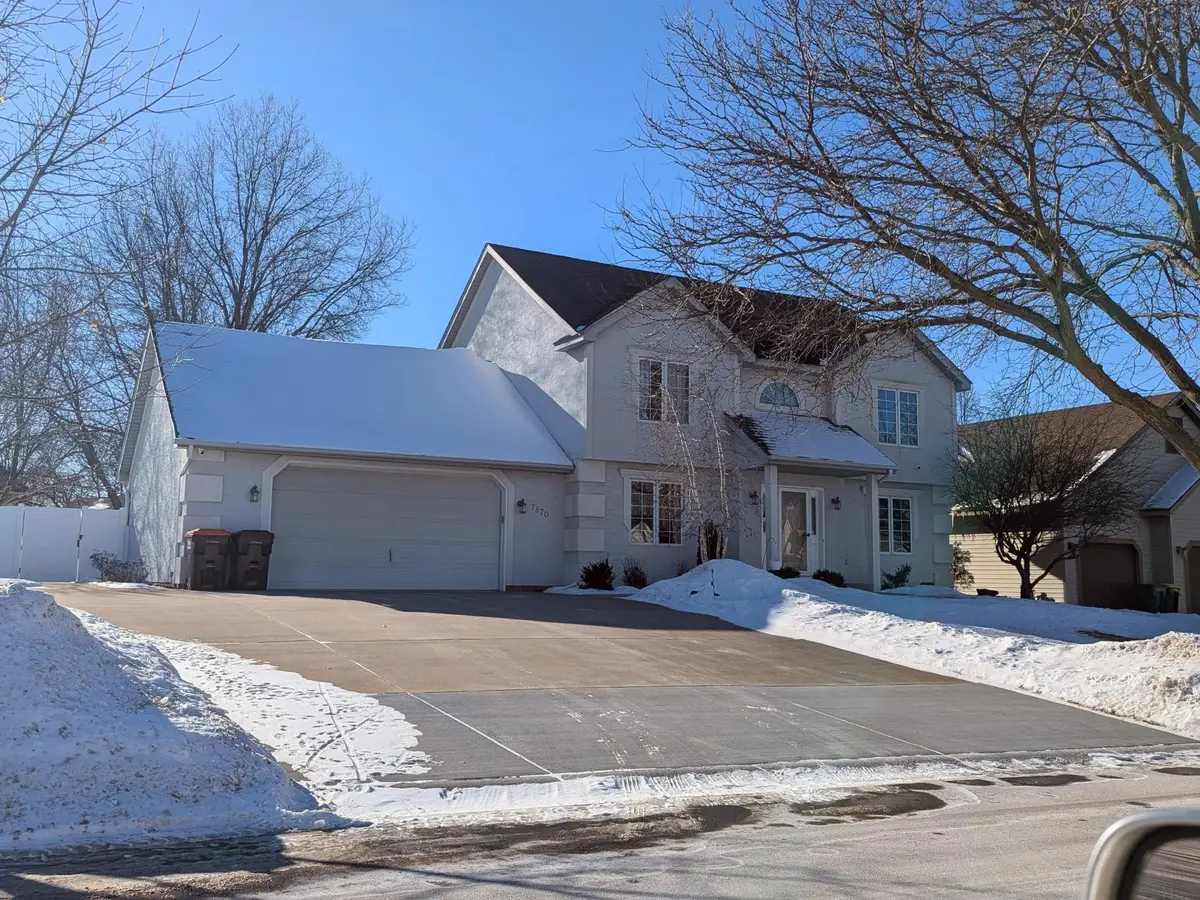 7870 Jocelyn Avenue S, Cottage Grove, MN 55016 - Image #1