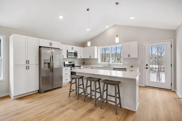 1132 Dorthy Lane, Elko New Market, MN 55054