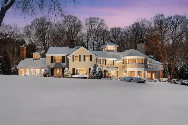 2670 Woolsey Lane, Woodland, MN 55391