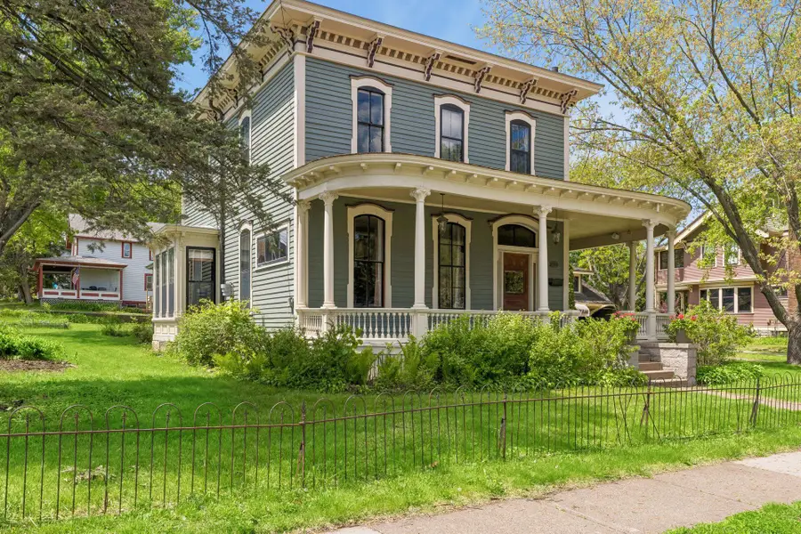 604 4th Street N, Stillwater, MN 55082 - #2