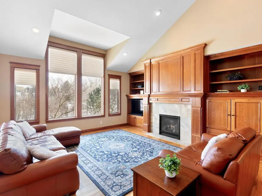 3673 Lerive Way, Chaska, MN 55318 - Image #3