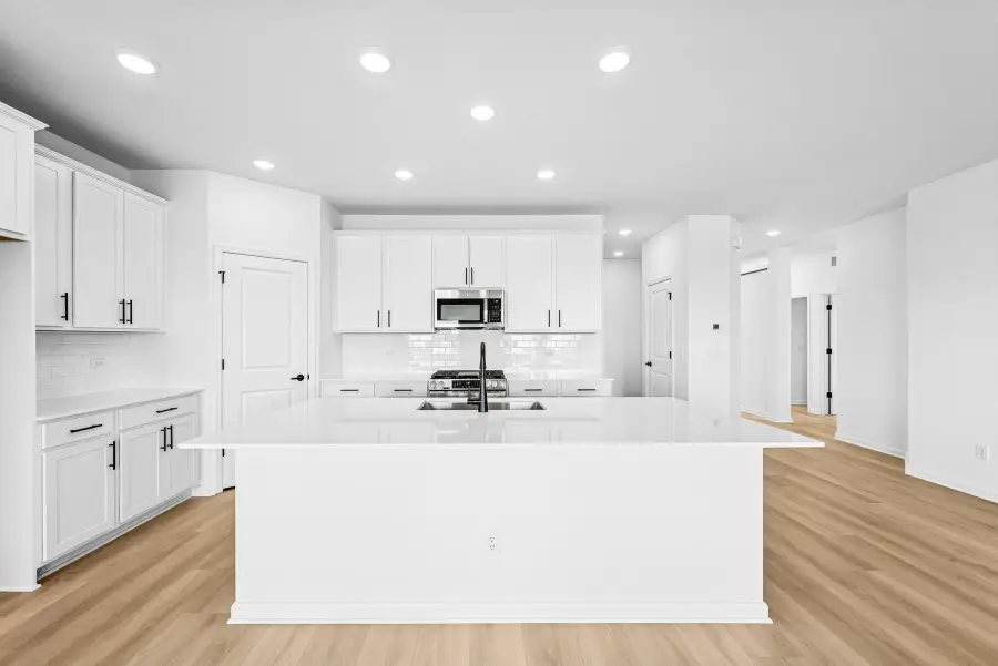 1494 Tyrone Drive, Shakopee, MN 55379 - Image #3