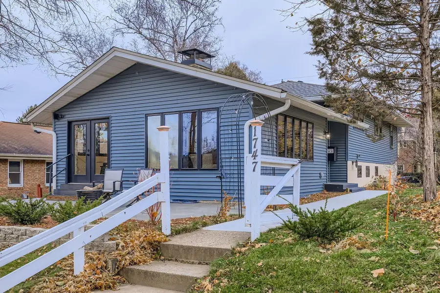 1747 Ford Parkway, Saint Paul, MN 55116 - #2