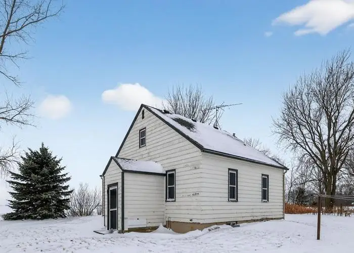 8225 485th Street, Kenyon, MN 55946 - #2