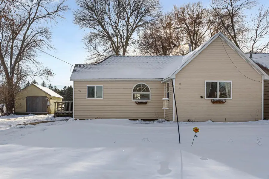 532 W Radichel Street, Lake Crystal, MN 56055 - Image #2