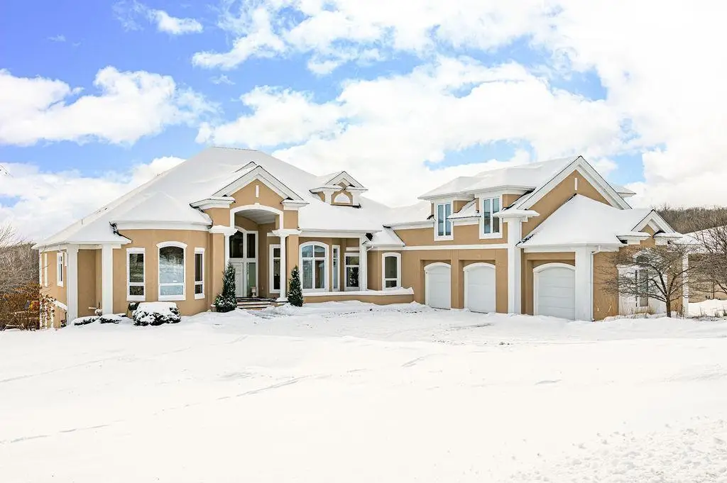 560 Marshall Street, Duluth, MN 55803 - Image #1