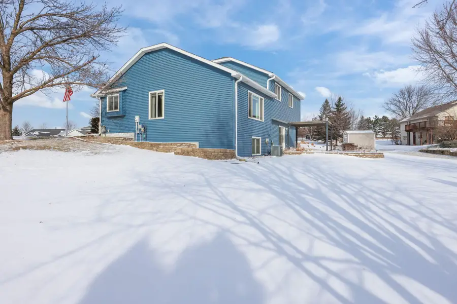 819 Moonlight Place, Woodbury, MN 55125 - Image #2