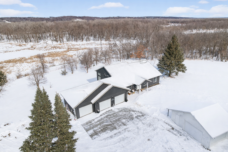 725 N Linden Street, Belle Plaine, MN 56011 - #3