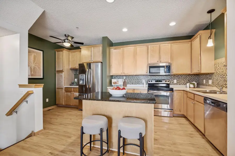 11712 84th Avenue N, Maple Grove, MN 55369 - Image #3