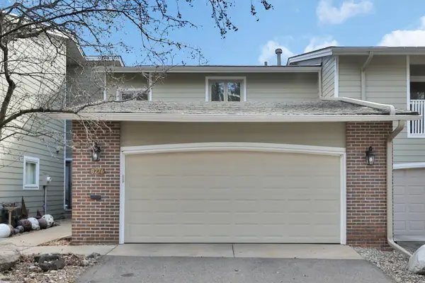 8276 Kingslee Road, Bloomington, MN 55438