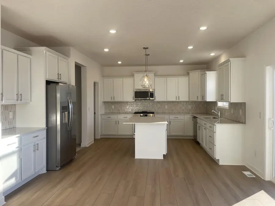 2471 Tyrone Drive, Shakopee, MN 55379 - Image #2