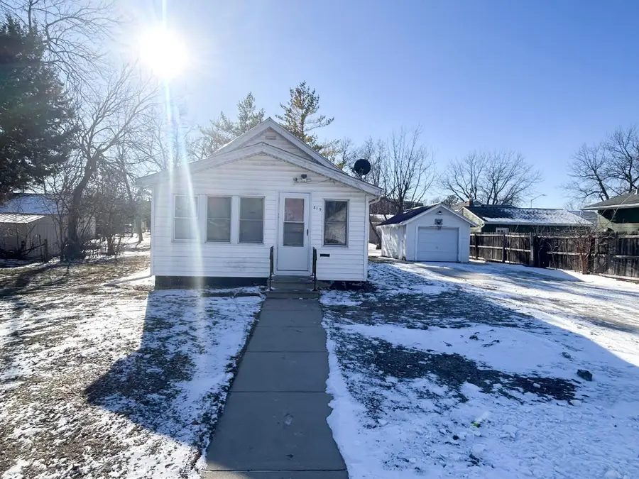 819 11th Street, Worthington, MN 56187 - #2