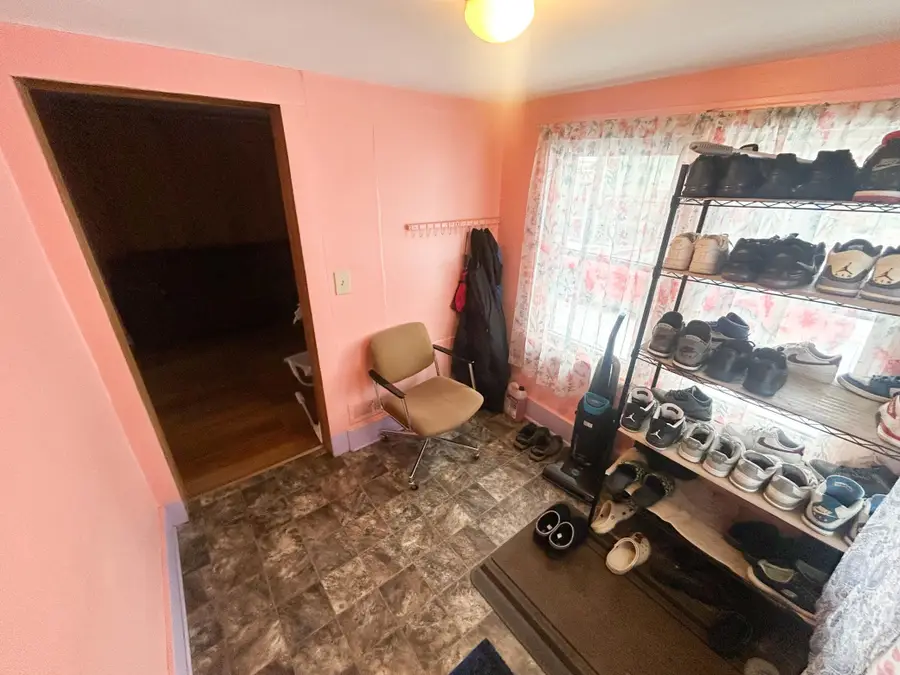 819 11th Street, Worthington, MN 56187 - #3