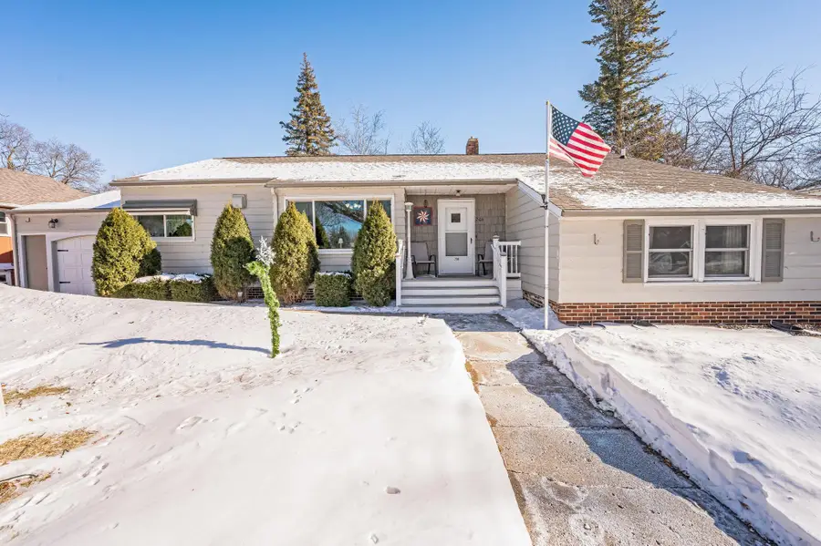 206 N 3rd Avenue E, Truman, MN 56088 - #2