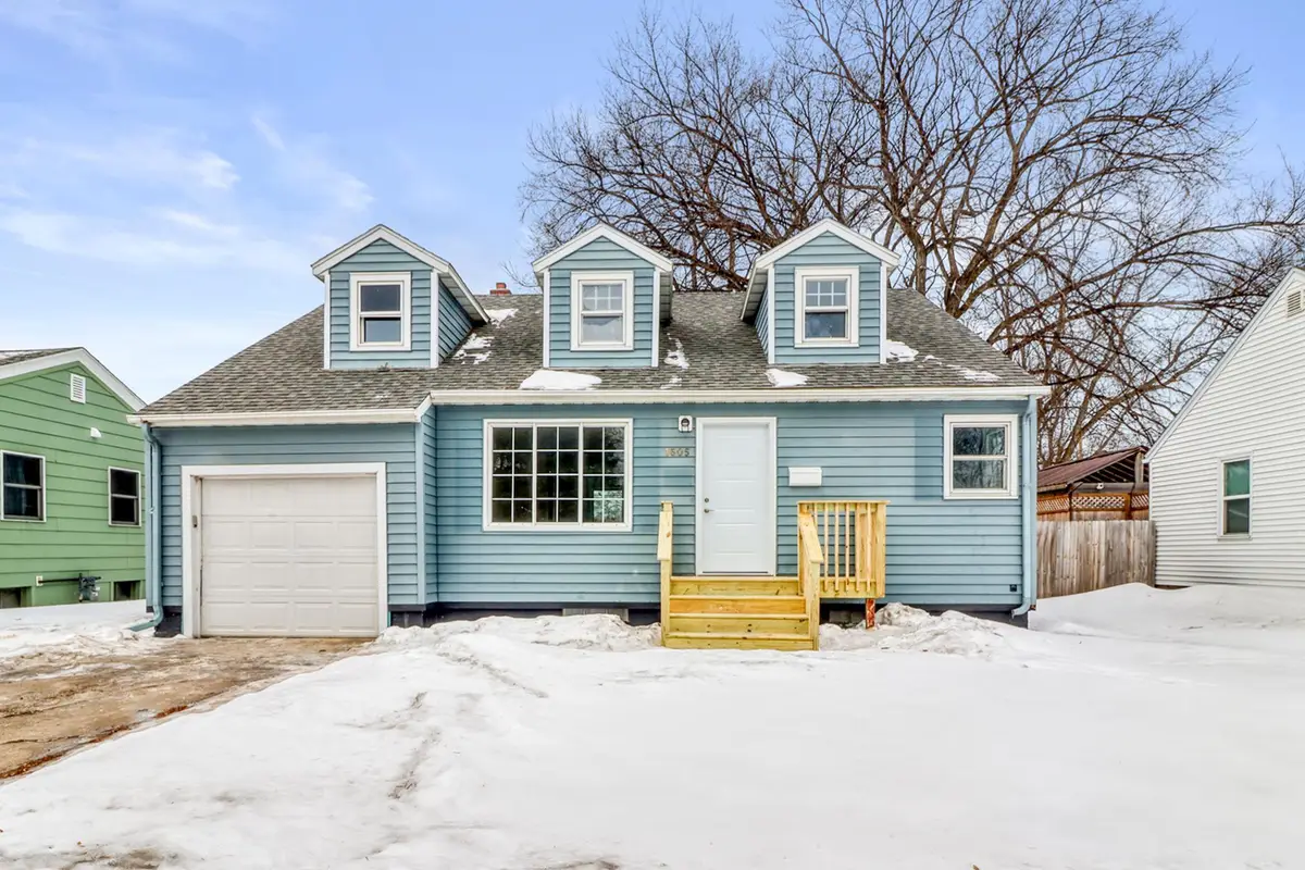 1605 14th Street S, Fargo, ND 58103 - #1