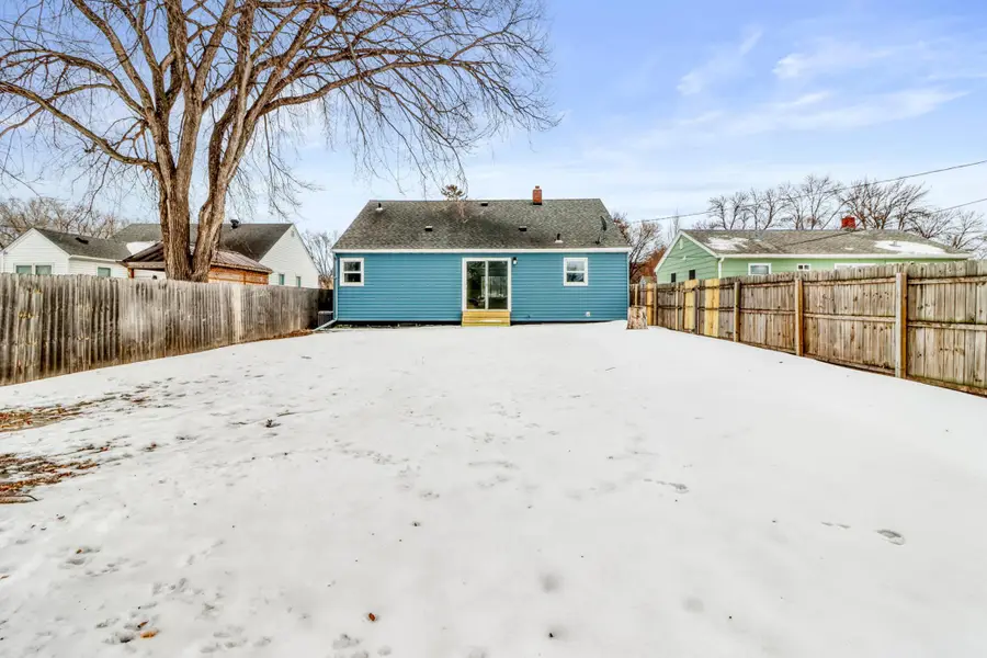 1605 14th Street S, Fargo, ND 58103 - #3