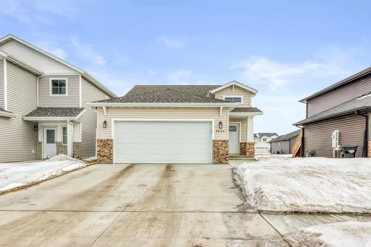 3646 Chinook Drive S, Fargo, ND 58104 - #1